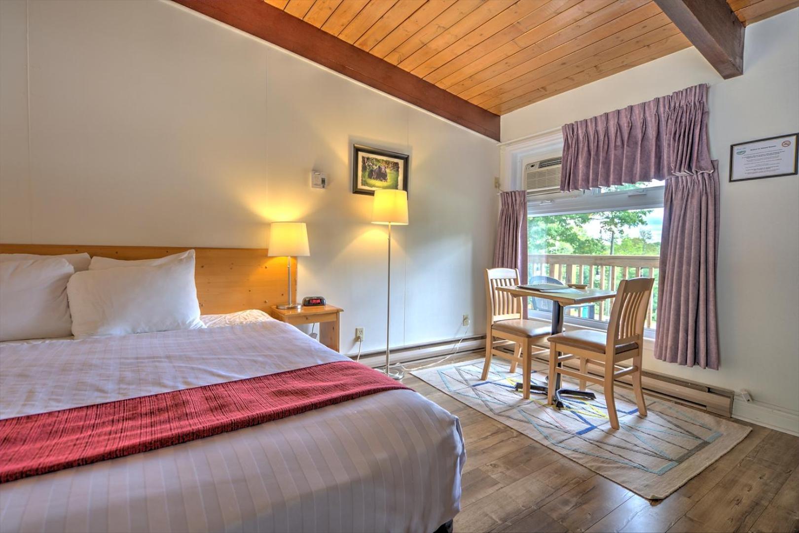 Lakeview Motel Халибертон Экстерьер фото